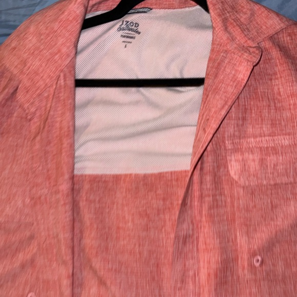 IZOD MENS BUTTON UP ⬆️ - Picture 3 of 3